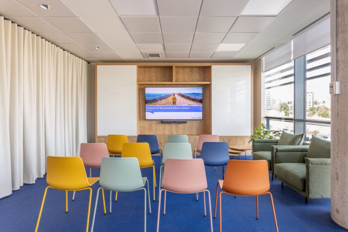 Reforma integral de oficinas. Reportaje de arquitectura
